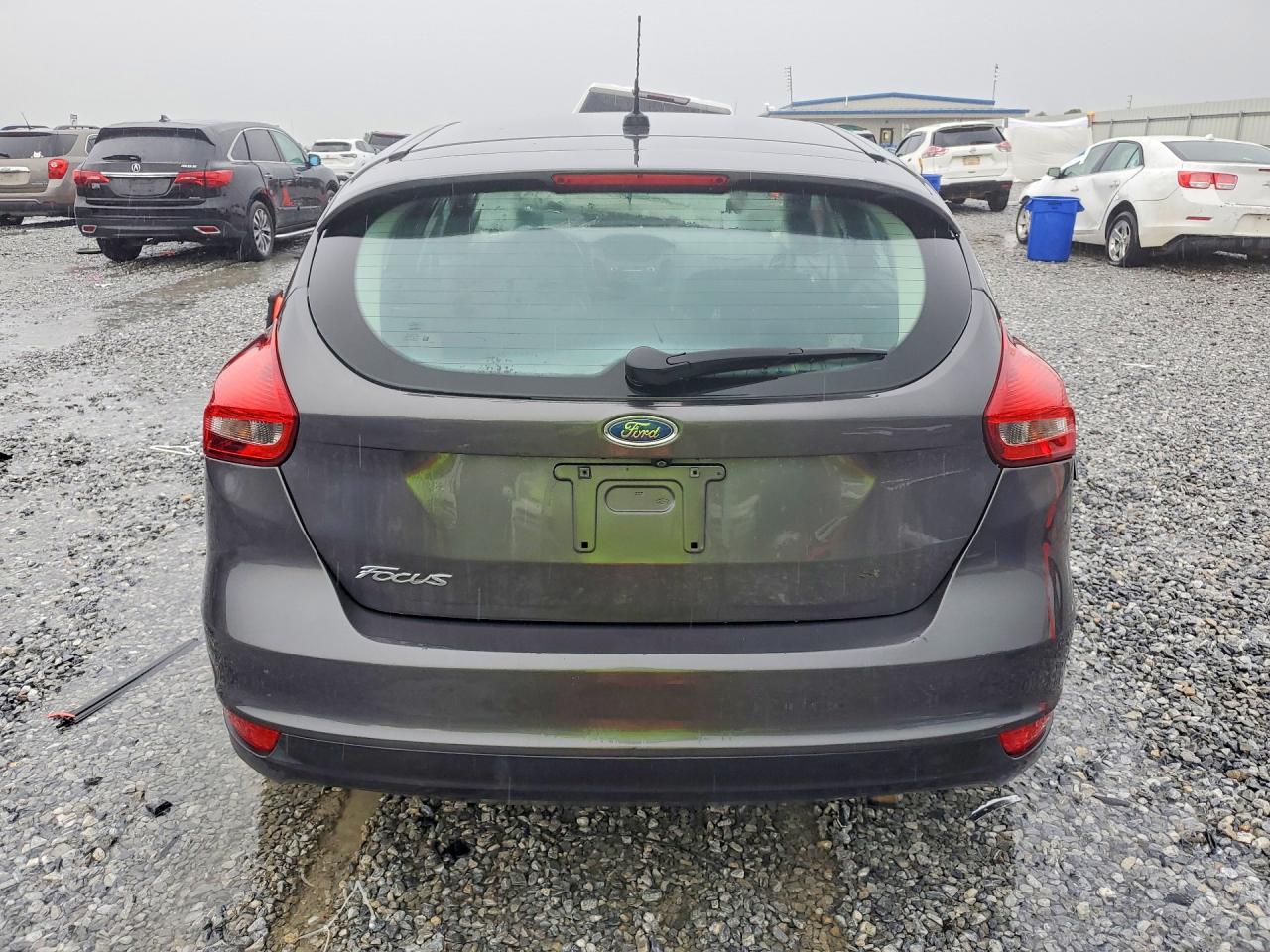 2016 FORD FOCUS