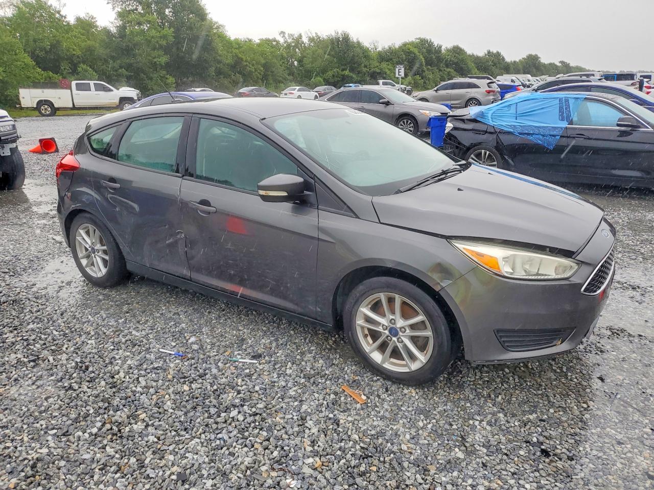 2016 FORD FOCUS