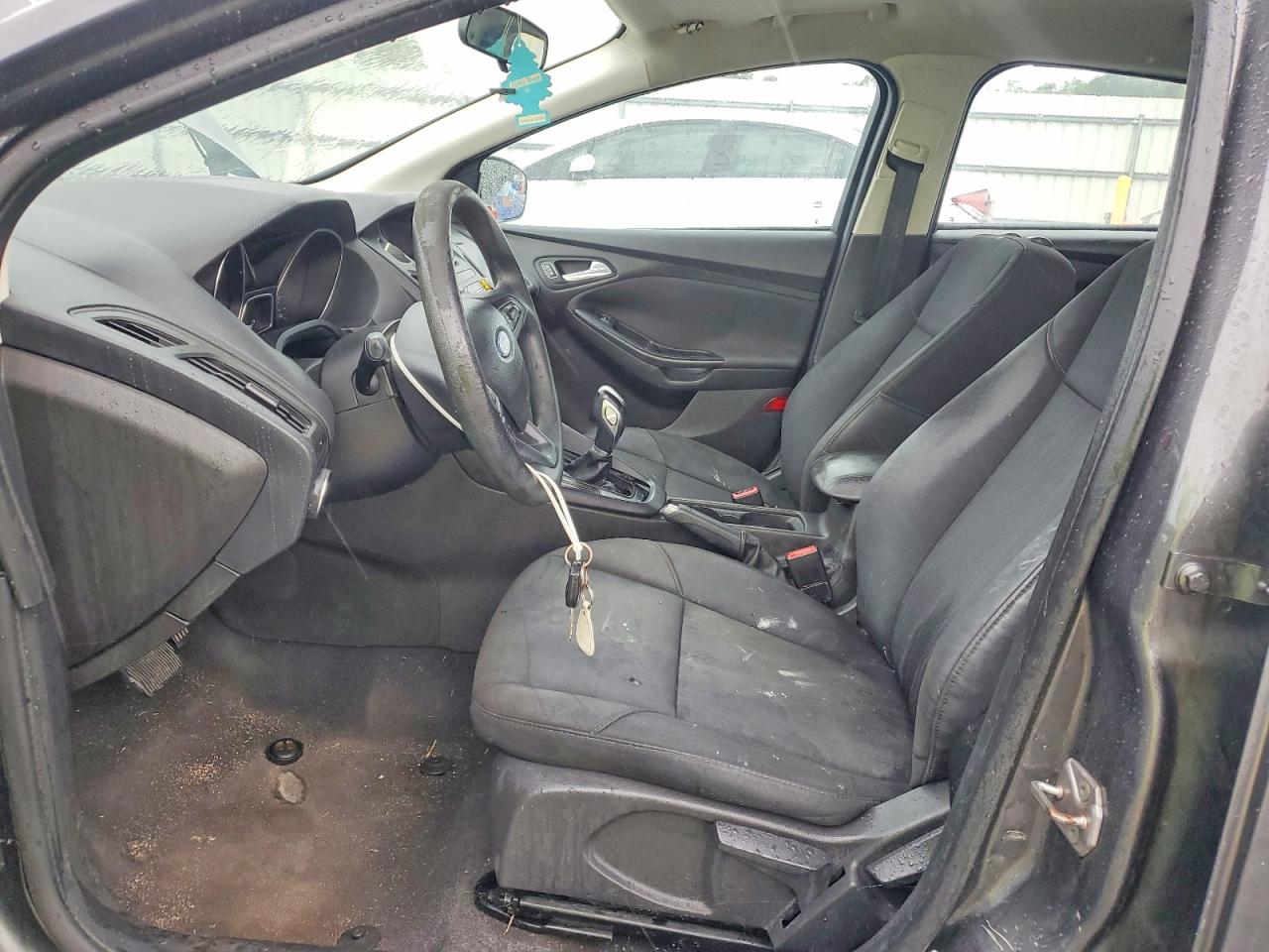 2016 FORD FOCUS