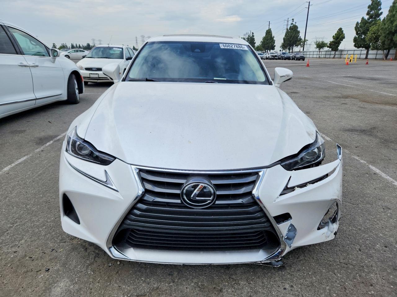 2017 LEXUS IS