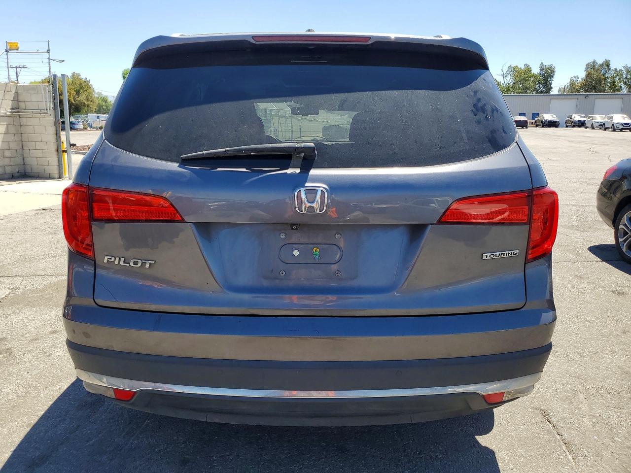 2016 HONDA PILOT