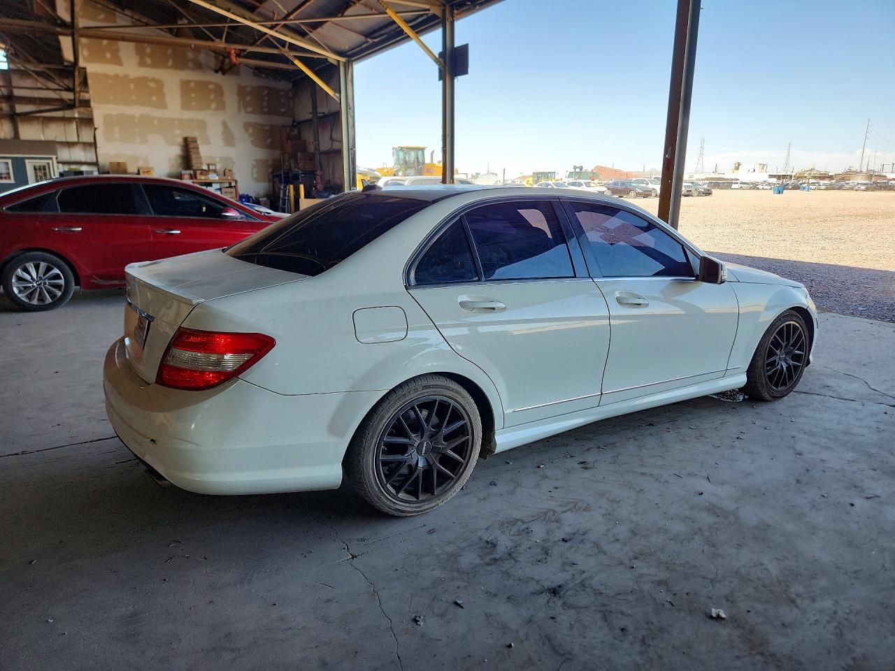 2011 MERCEDES-BENZ C-CLASS