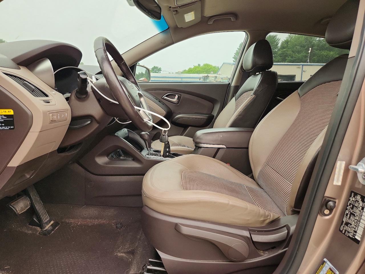 2012 HYUNDAI TUCSON