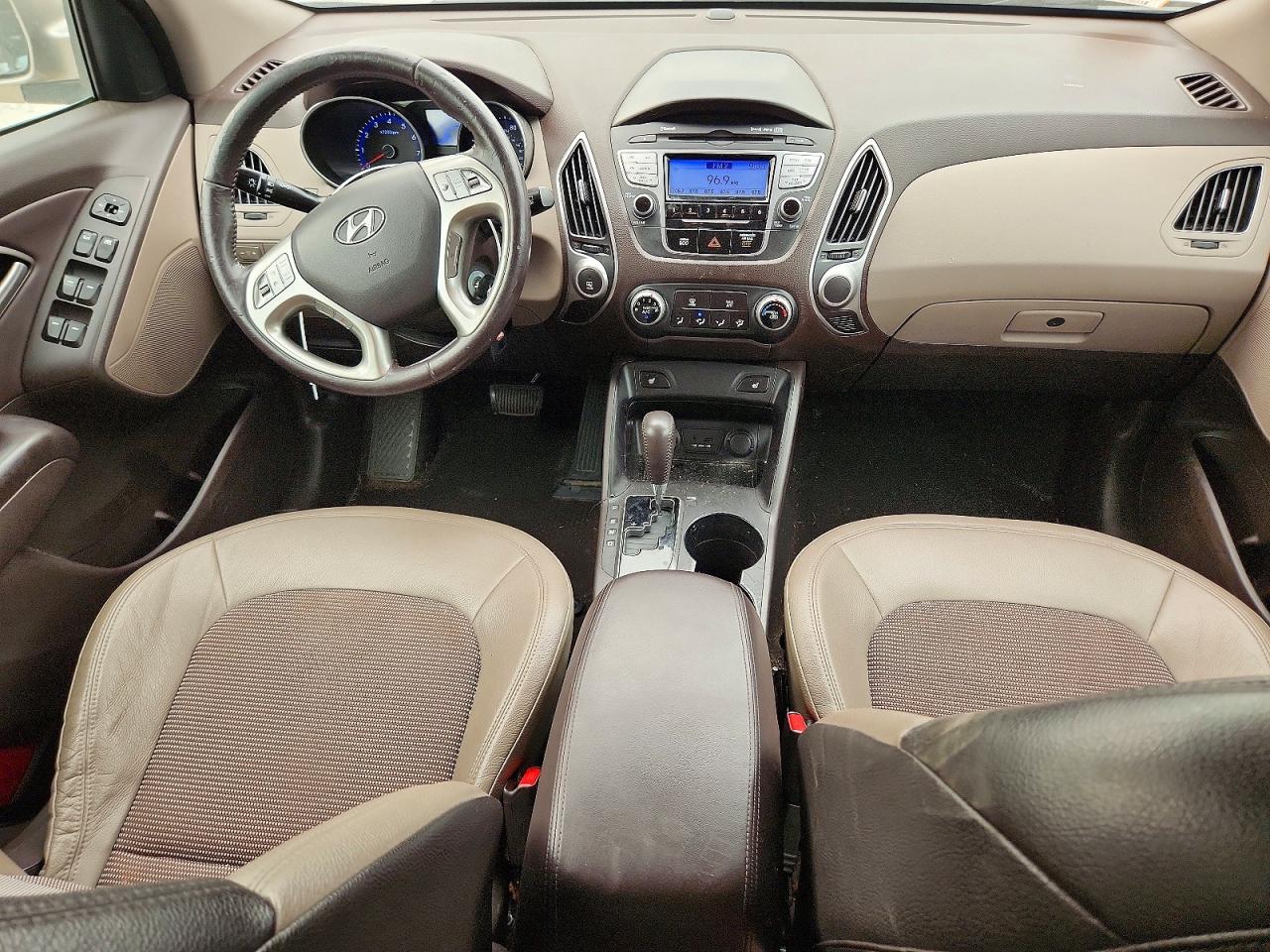 2012 HYUNDAI TUCSON