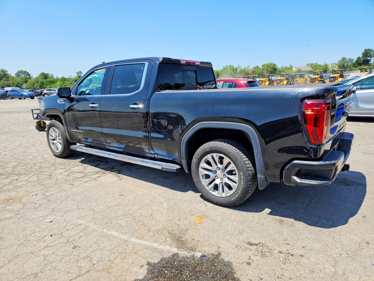 2023 GMC SIERRA