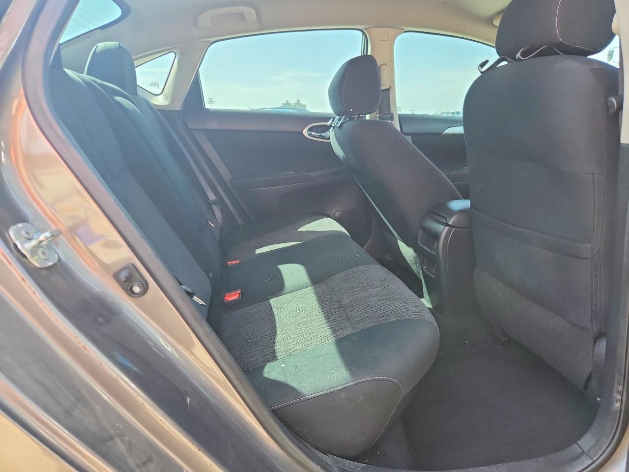 2015 NISSAN SENTRA