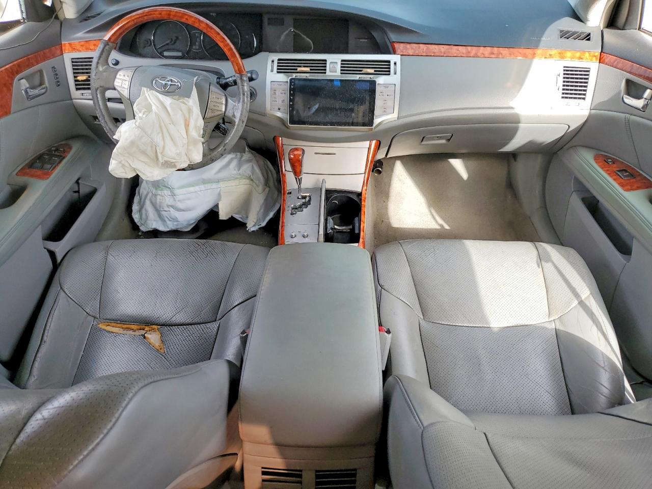 2007 TOYOTA AVALON