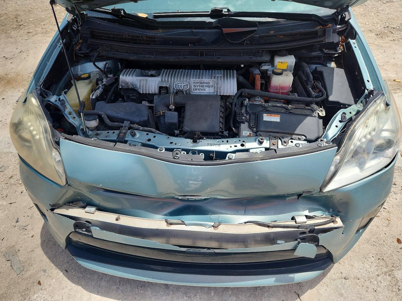 2013 TOYOTA PRIUS