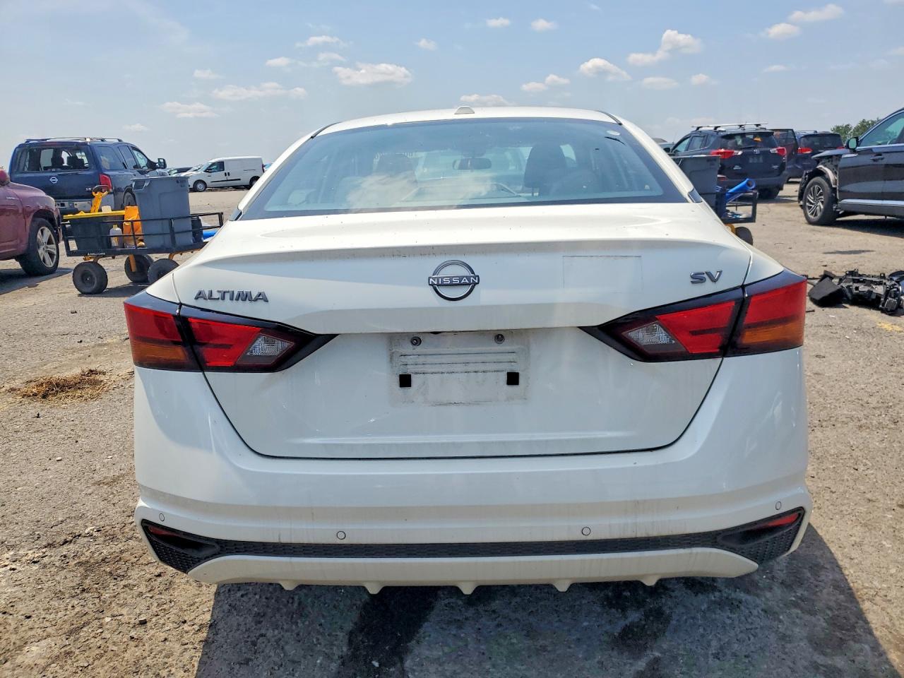 2024 NISSAN ALTIMA