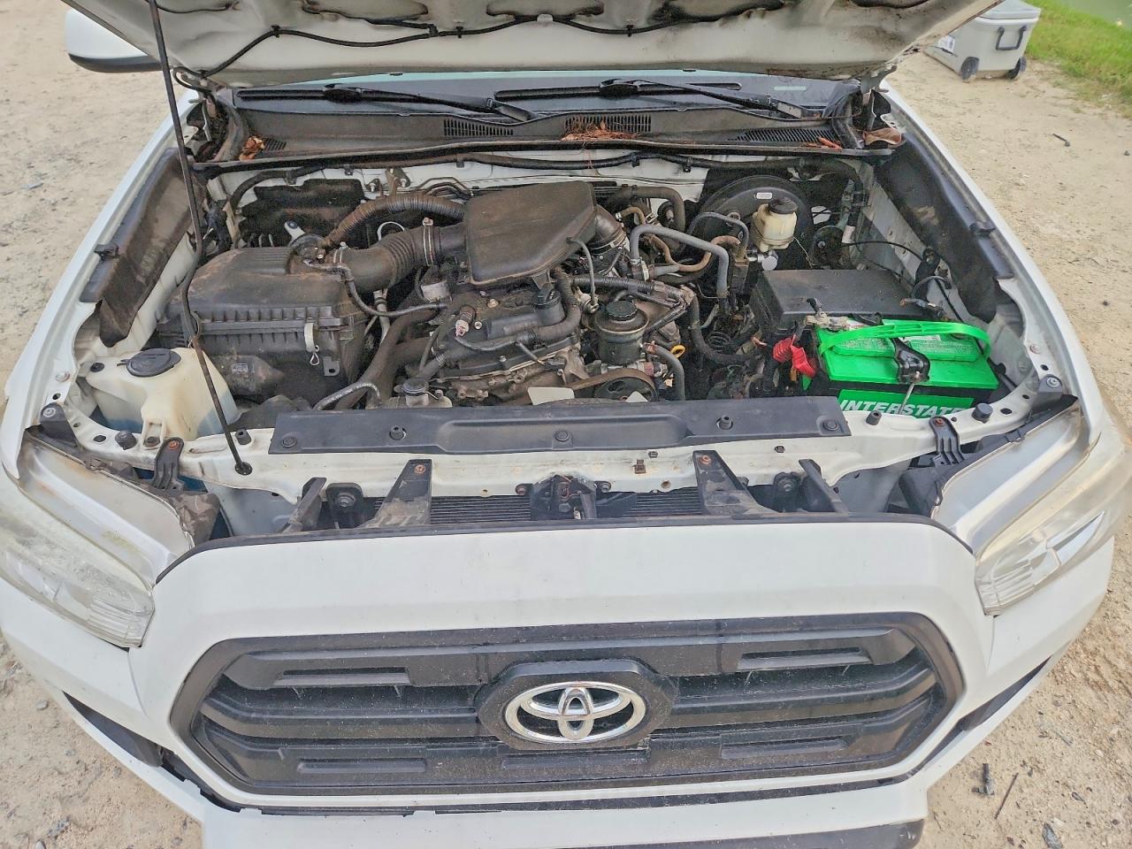 2016 TOYOTA TACOMA