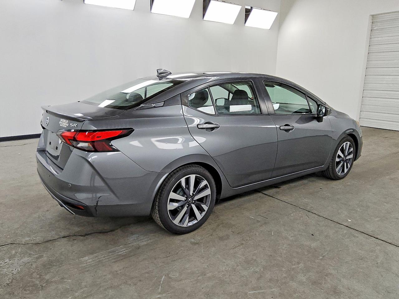 2020 NISSAN VERSA