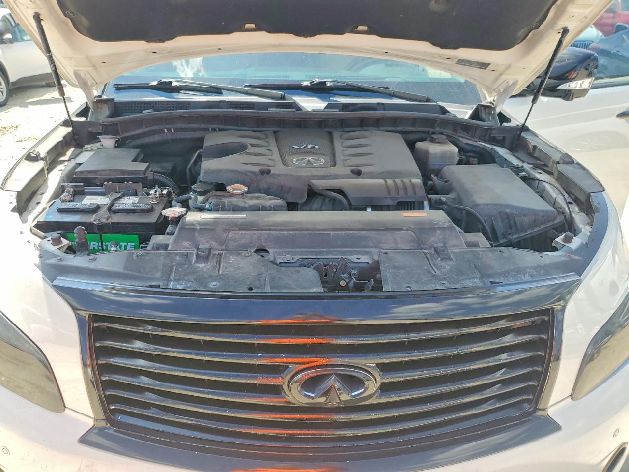 2012 INFINITI QX56