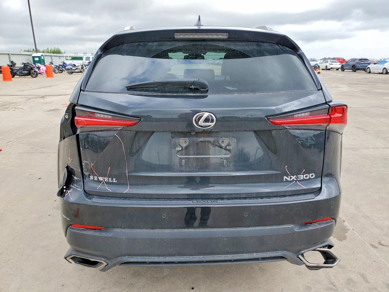 2018 LEXUS NX