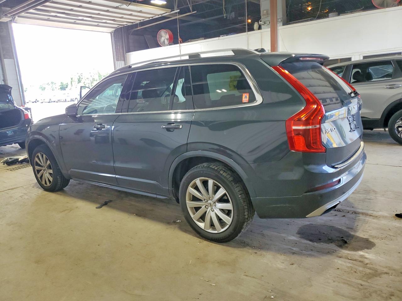 2016 VOLVO XC90