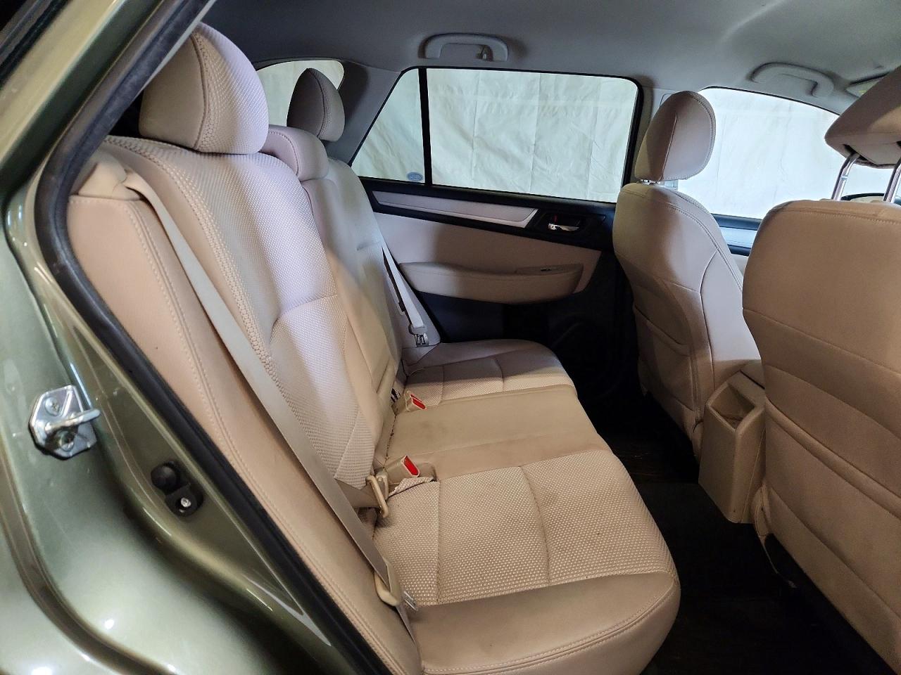 2016 SUBARU OUTBACK