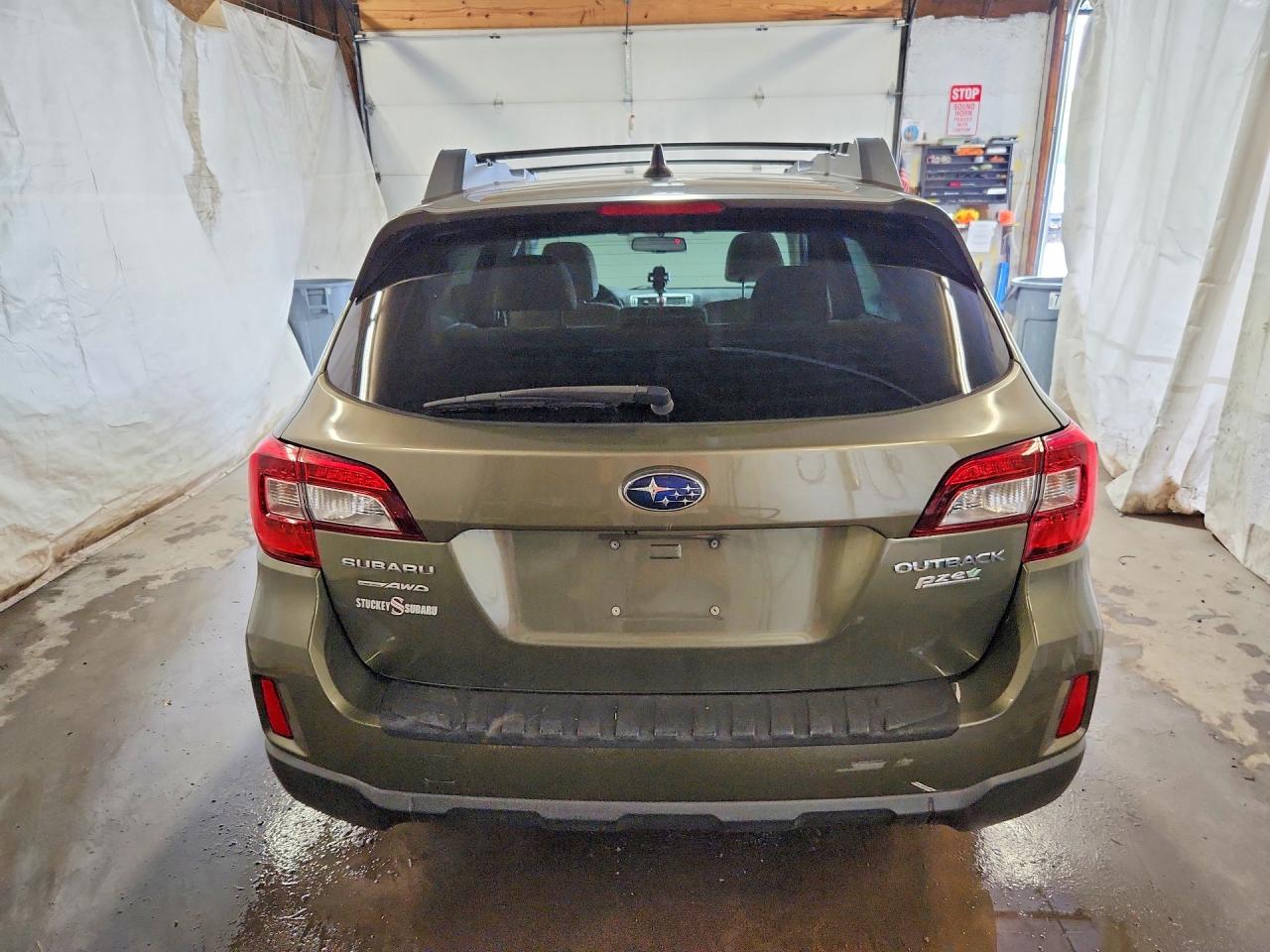 2016 SUBARU OUTBACK