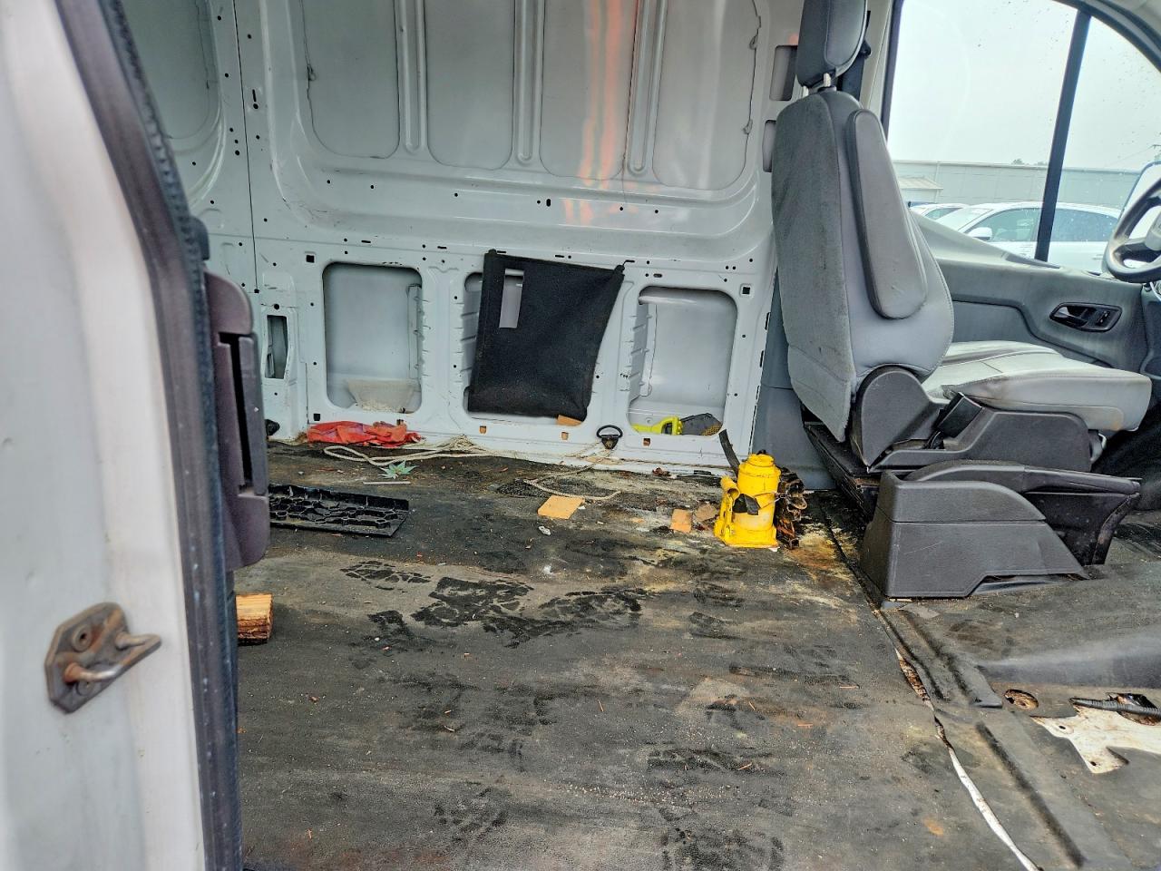 2015 FORD TRANSIT