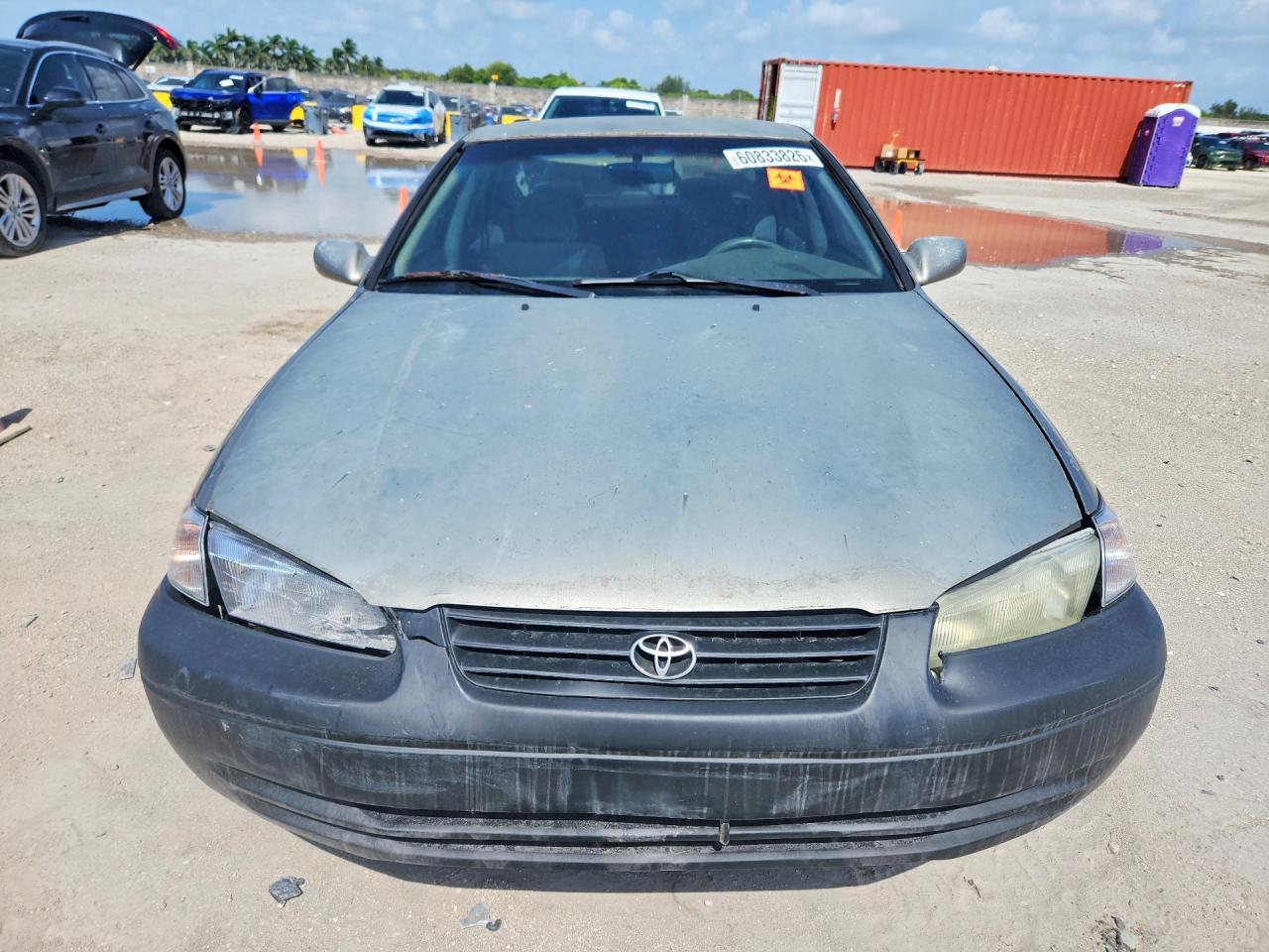 1998 TOYOTA CAMRY LE