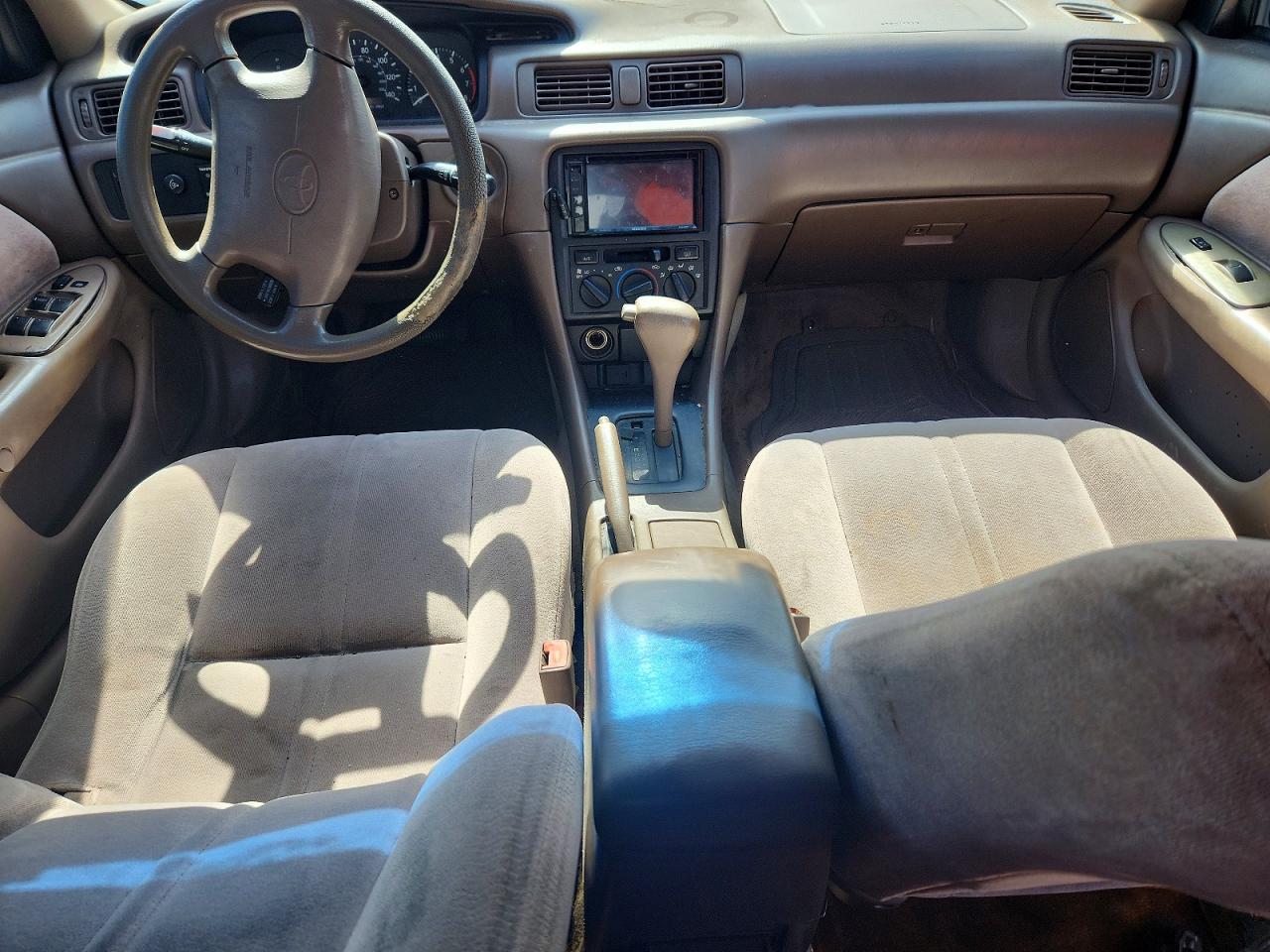 1998 TOYOTA CAMRY LE