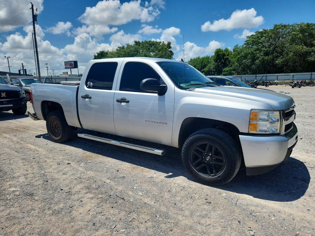 2010 CHEVROLET SILVERADO