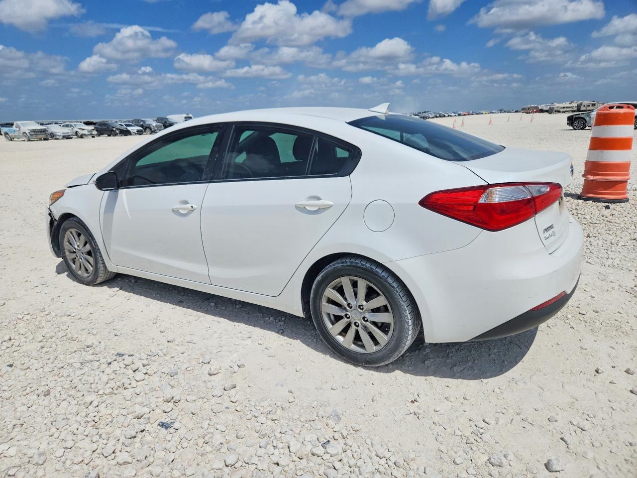 2015 KIA FORTE