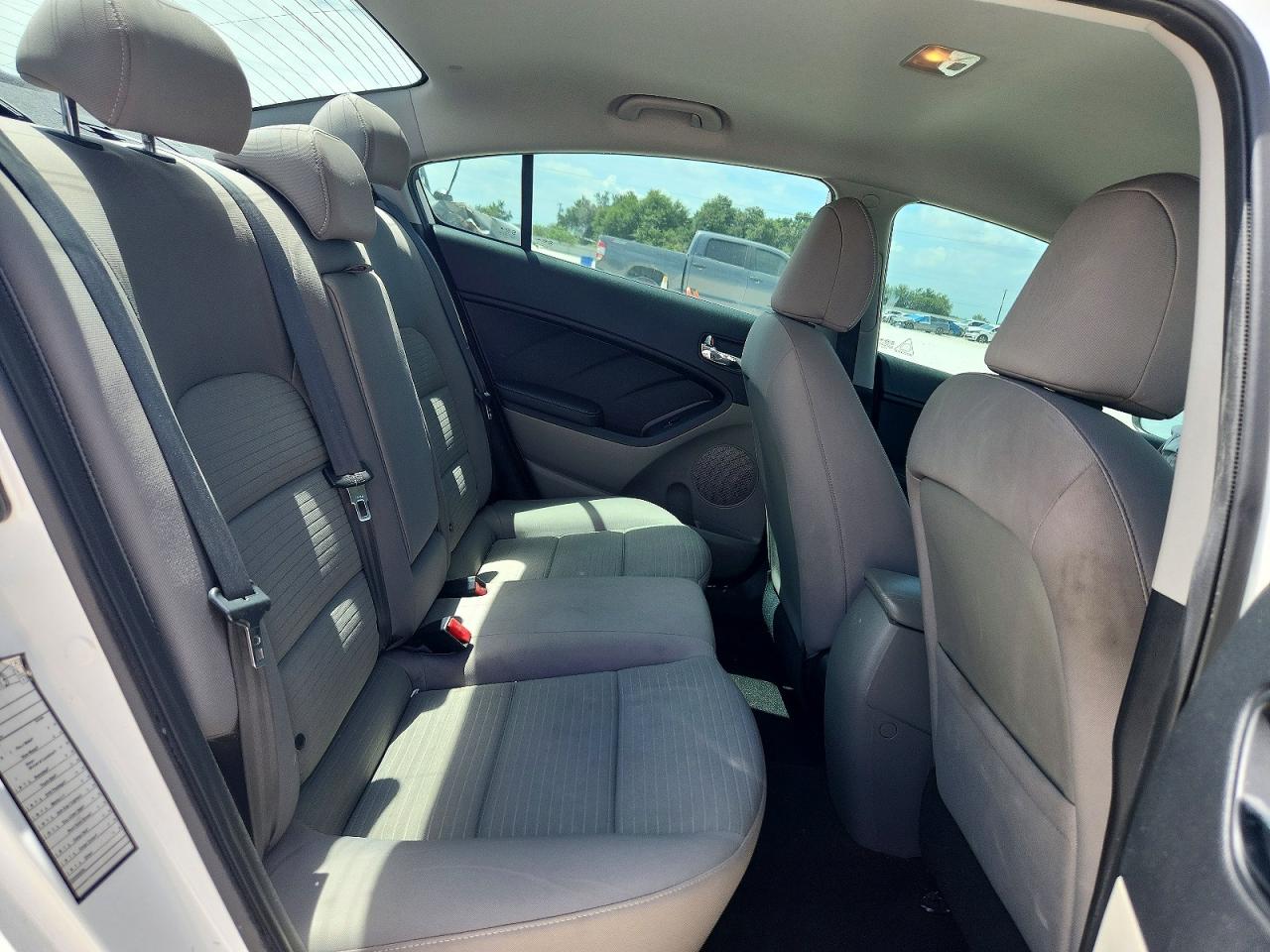 2015 KIA FORTE