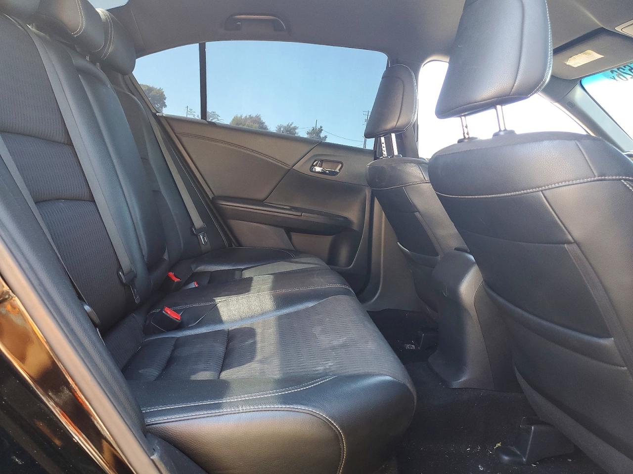 2016 HONDA ACCORD