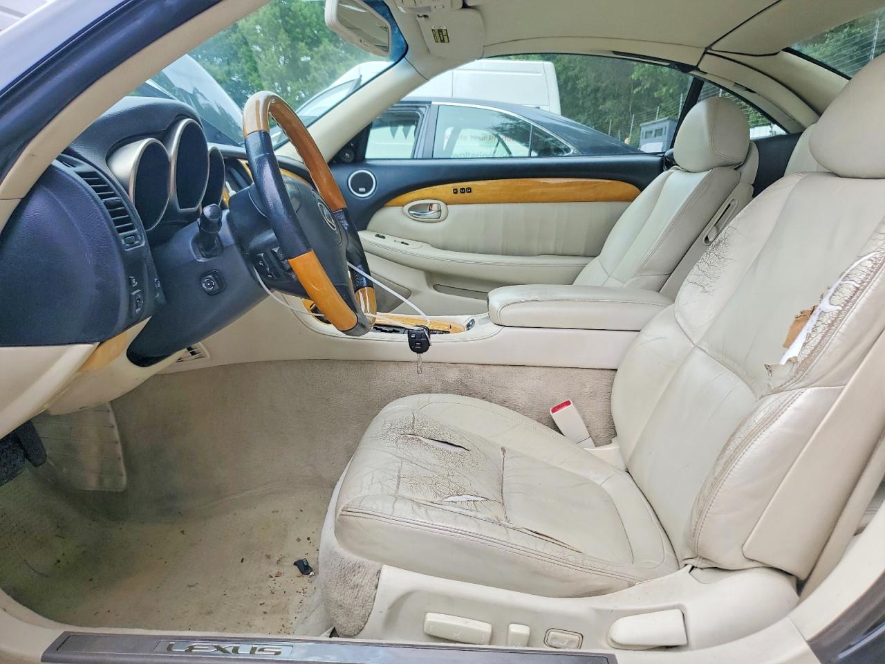 2005 LEXUS SC430