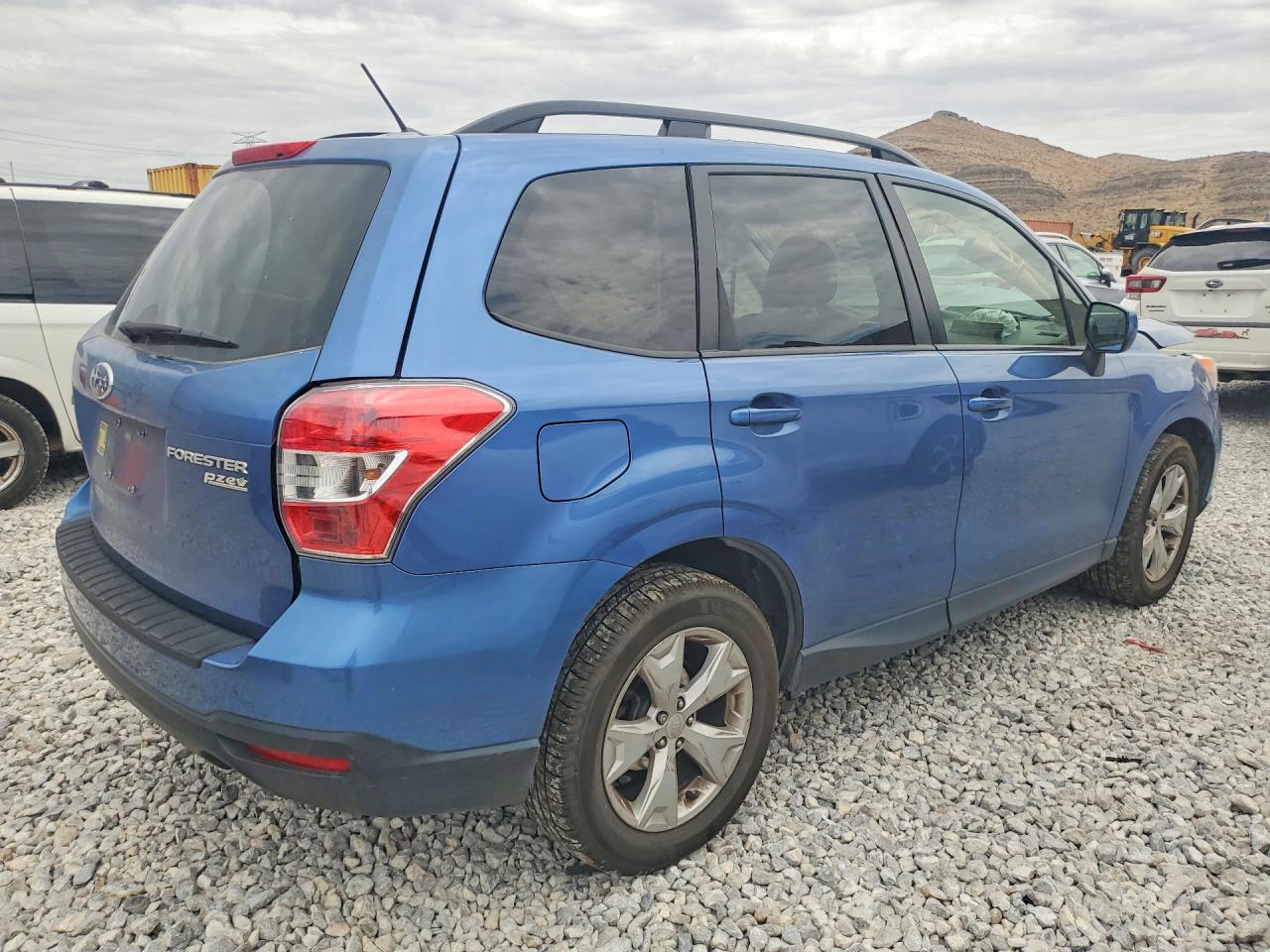 2015 SUBARU FORESTER