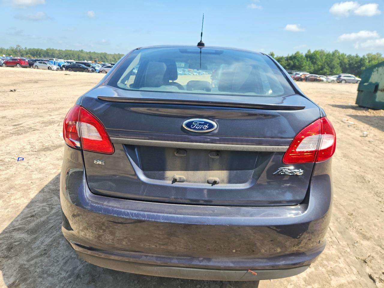 2013 FORD FIESTA
