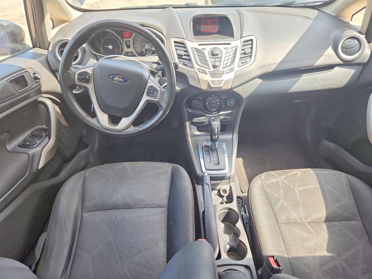 2013 FORD FIESTA