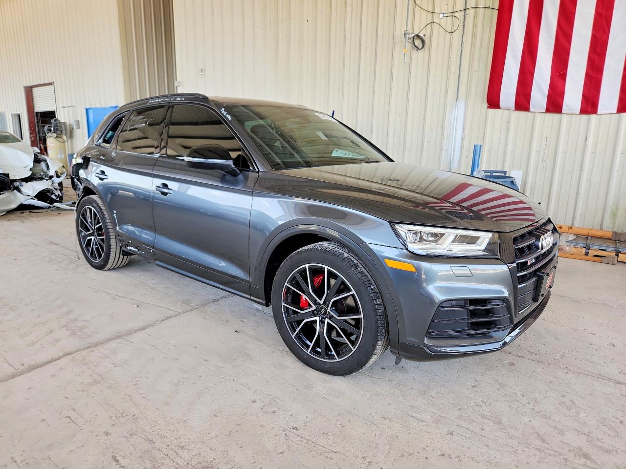 2020 AUDI SQ5