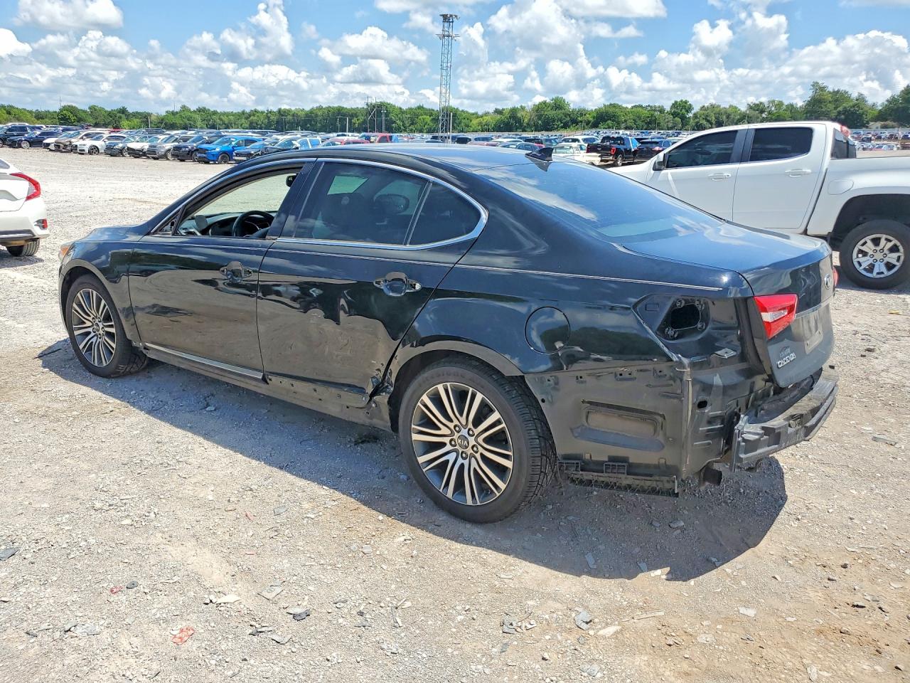 2014 KIA CADENZA