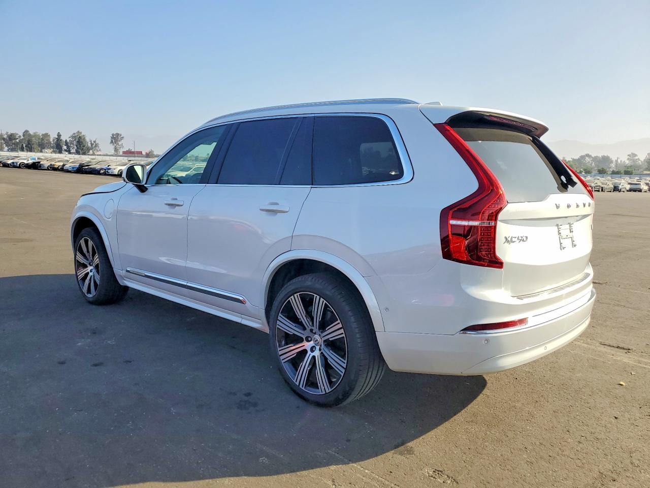 2024 VOLVO