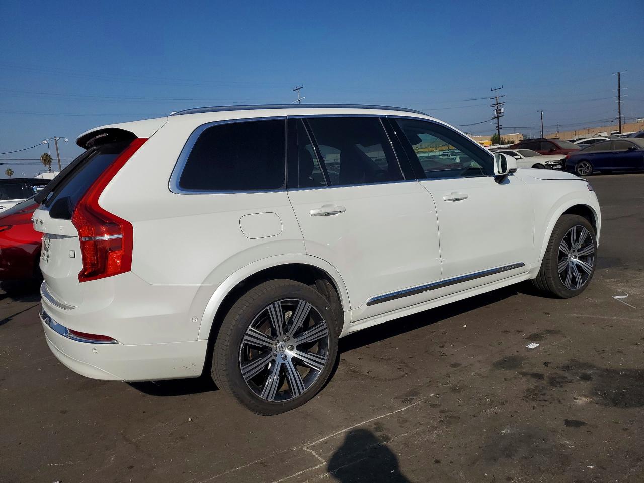 2024 VOLVO