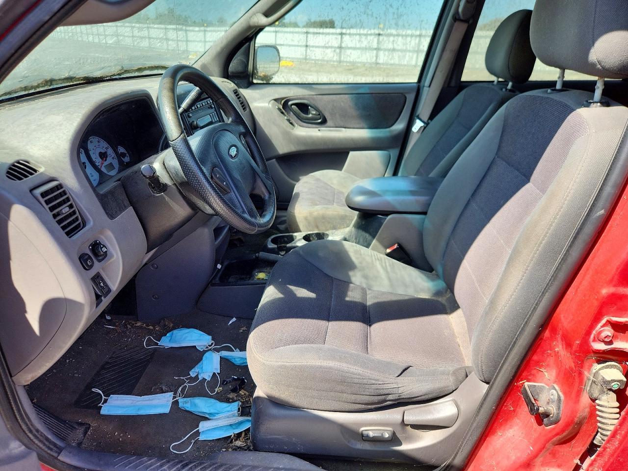 2002 FORD ESCAPE