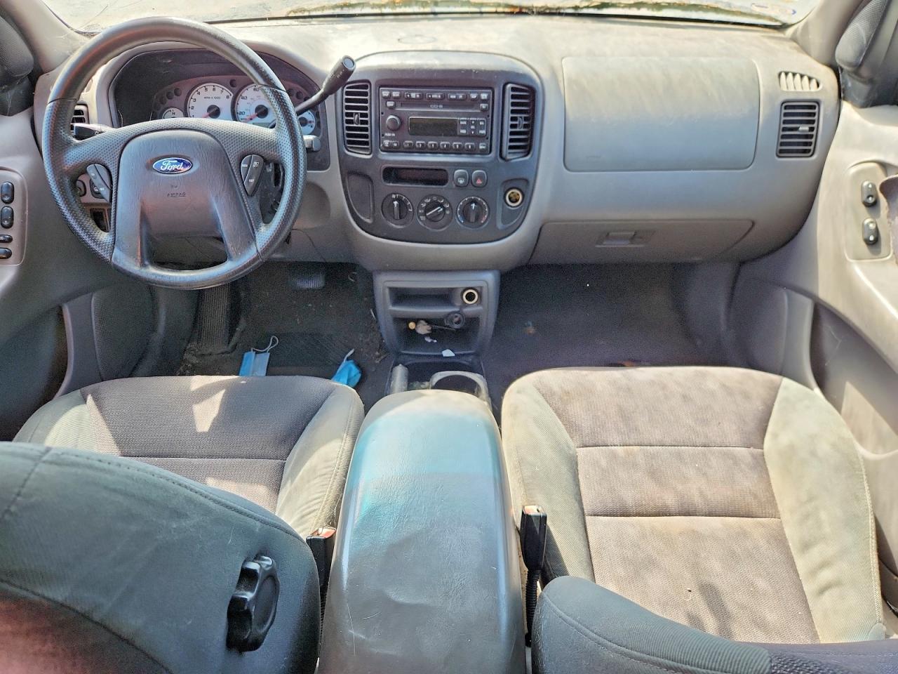 2002 FORD ESCAPE