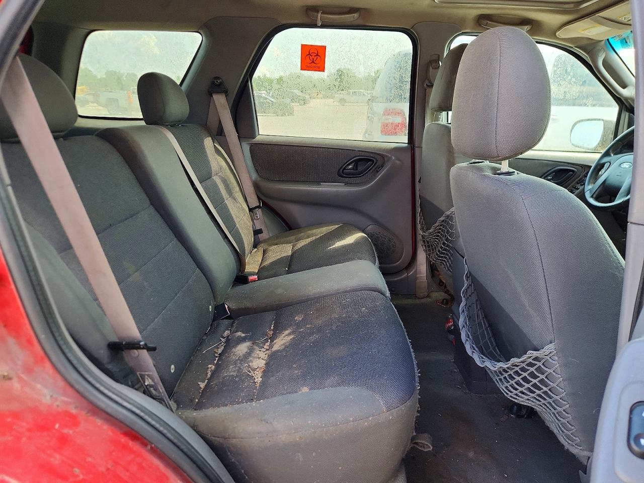 2002 FORD ESCAPE