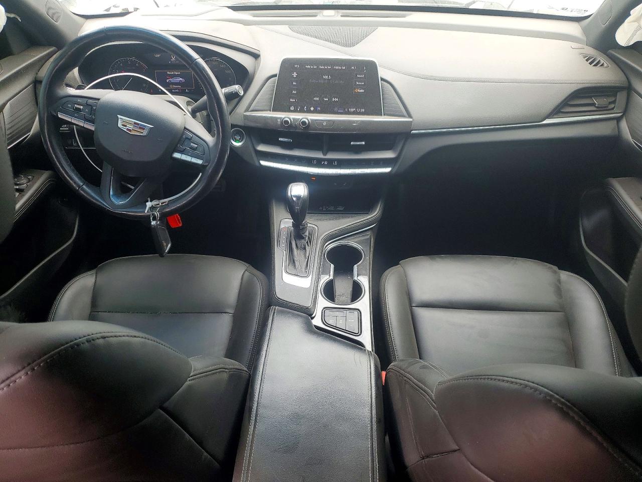 2022 CADILLAC CT4