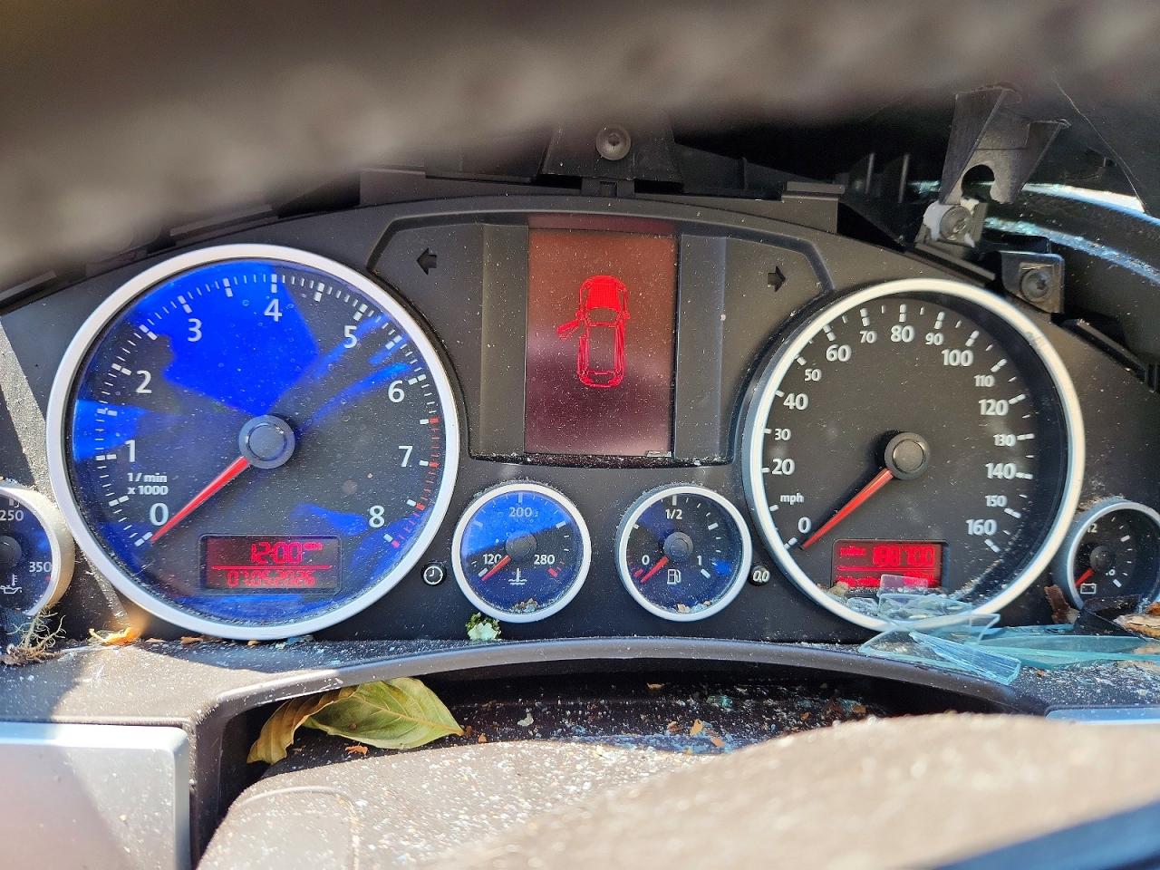 2008 VOLKSWAGEN TOUAREG