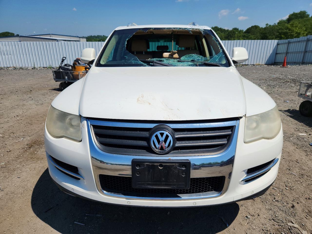 2008 VOLKSWAGEN TOUAREG