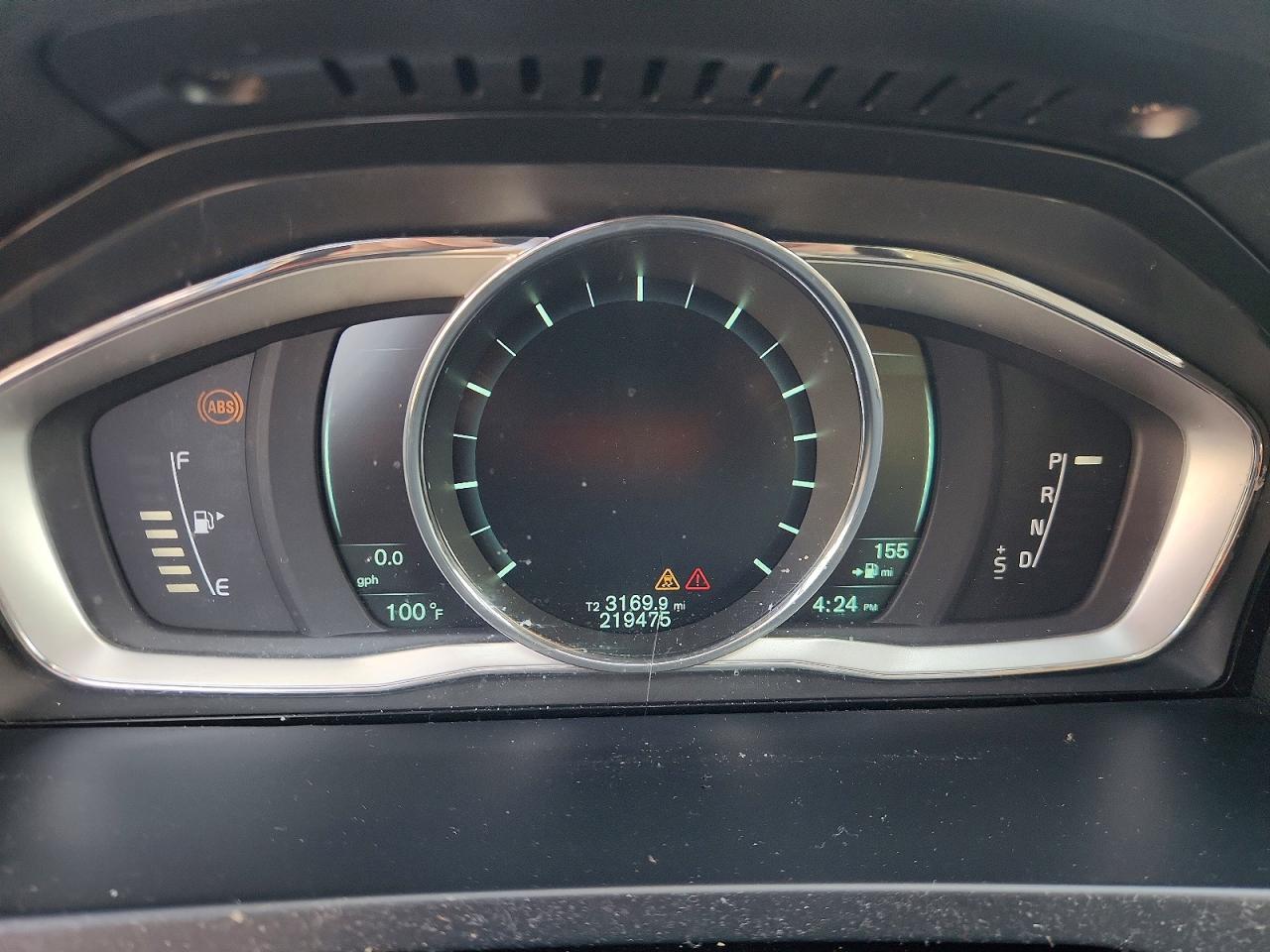 2015 VOLVO S60