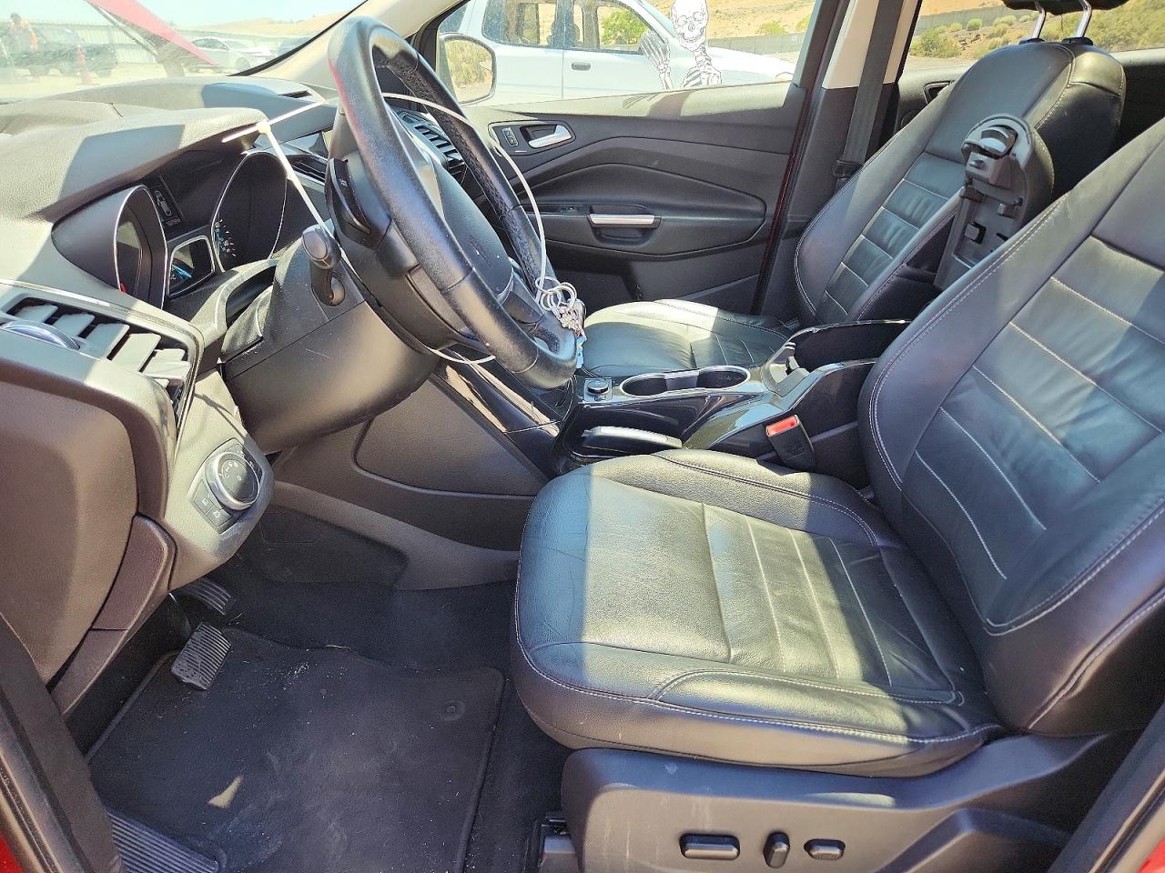 2016 FORD ESCAPE