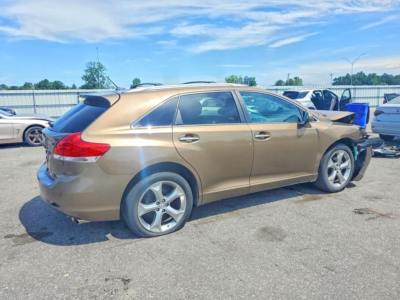 2009 TOYOTA VENZA