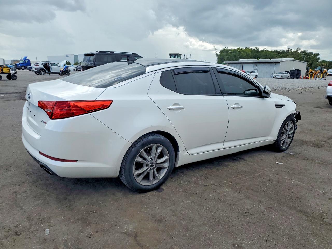 2011 KIA OPTIMA