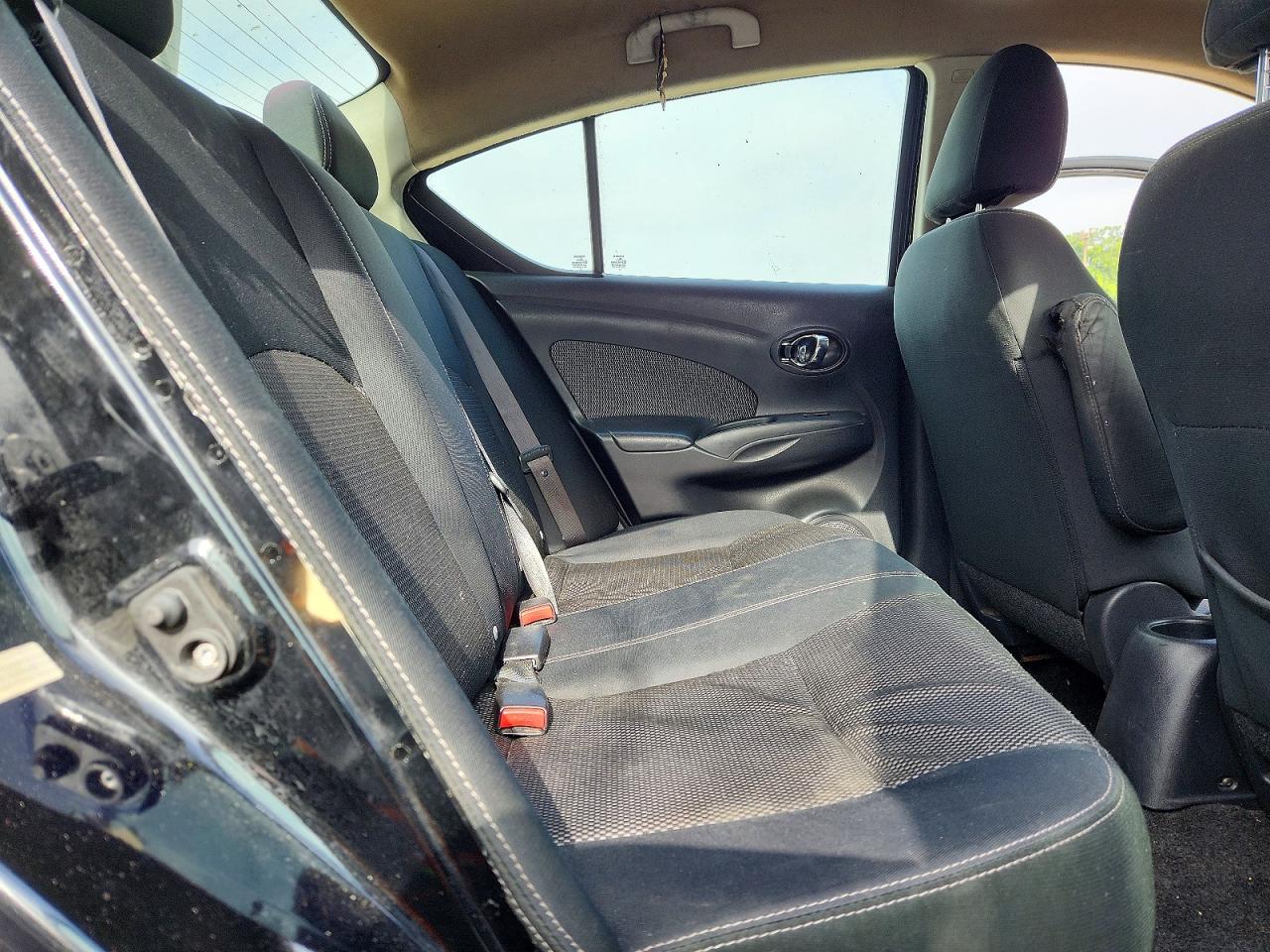 2016 NISSAN VERSA
