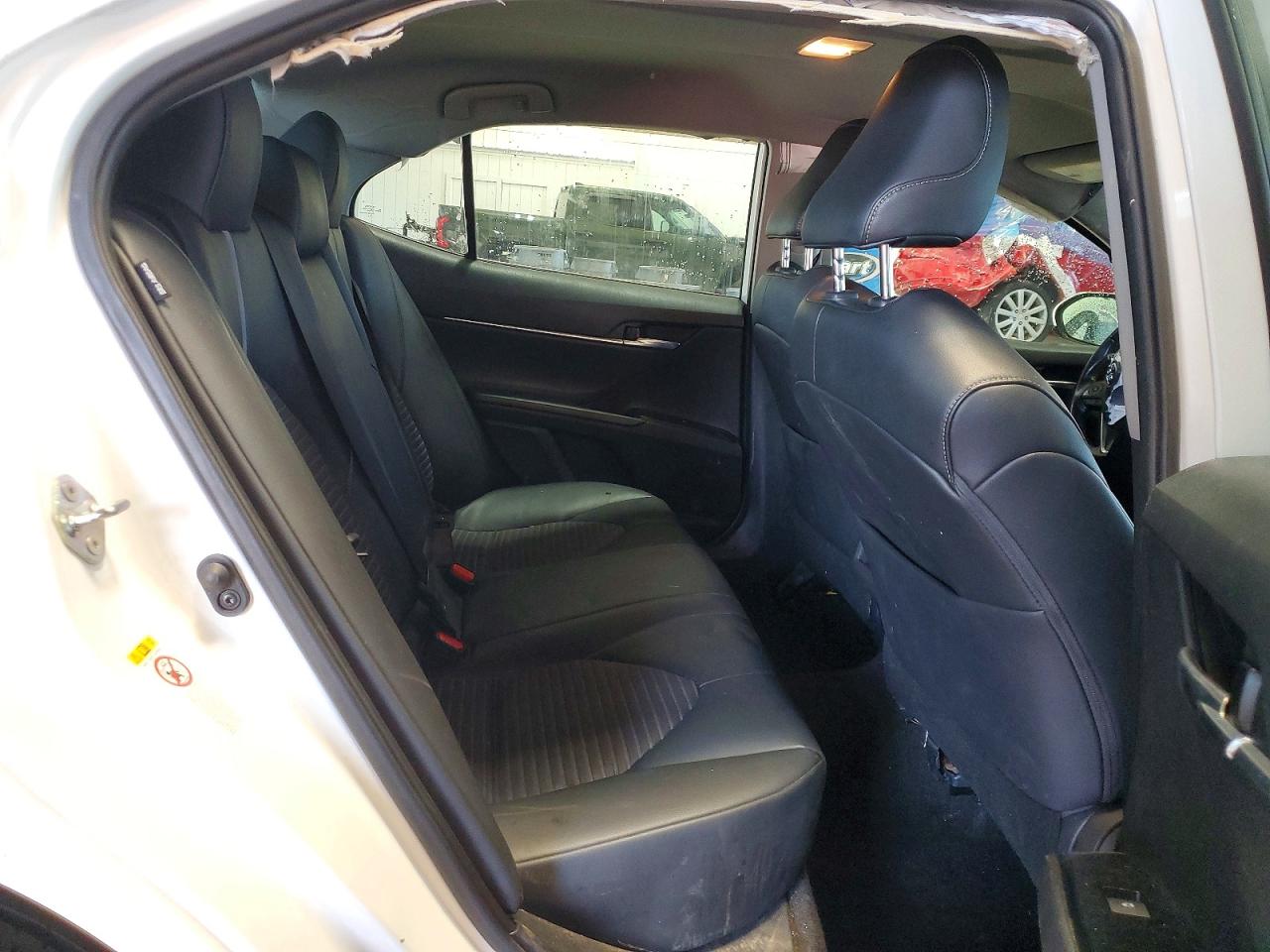 2019 TOYOTA CAMRY