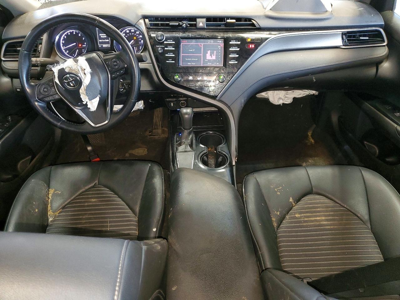 2019 TOYOTA CAMRY