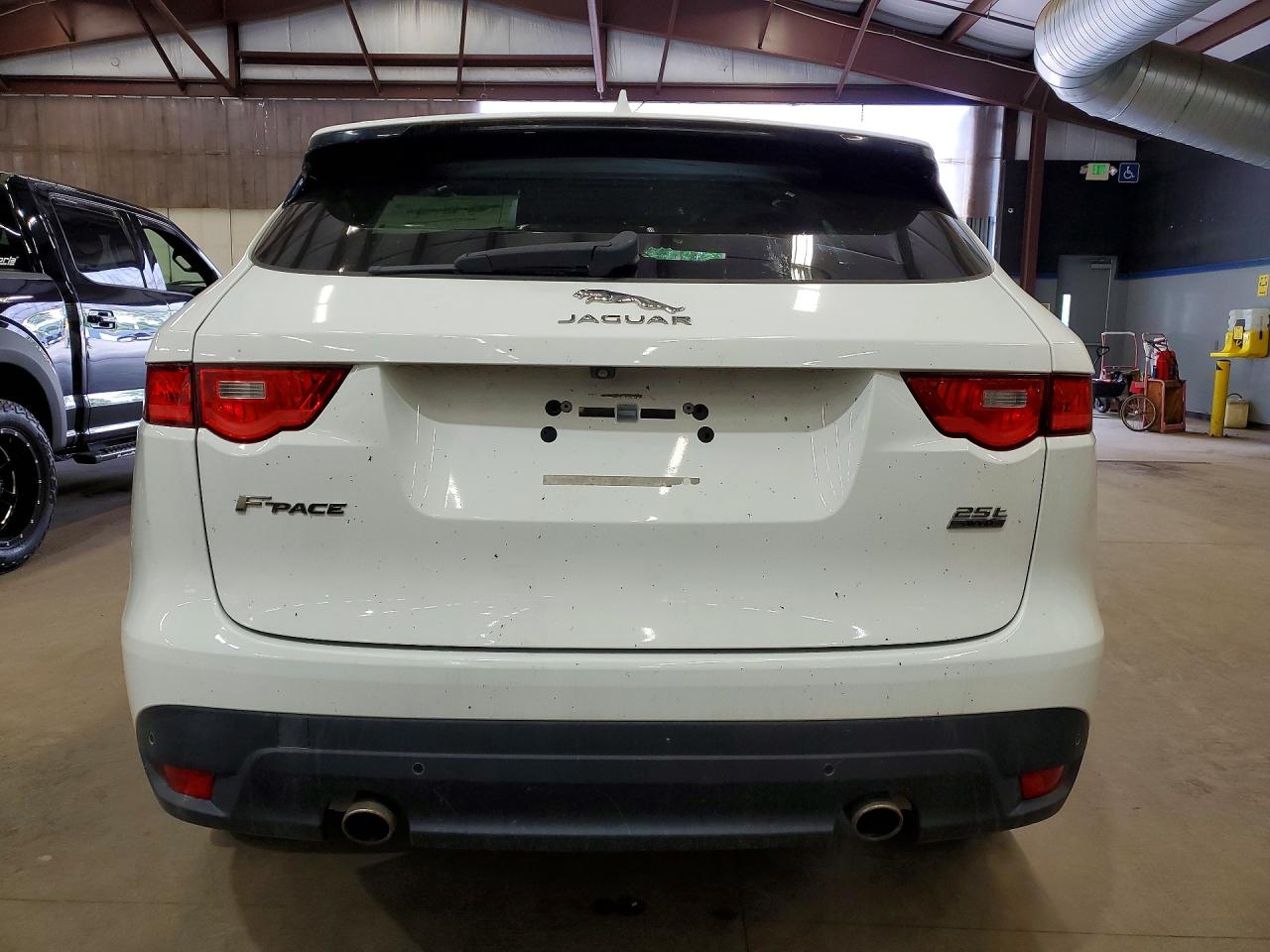 2019 JAGUAR F-PACE