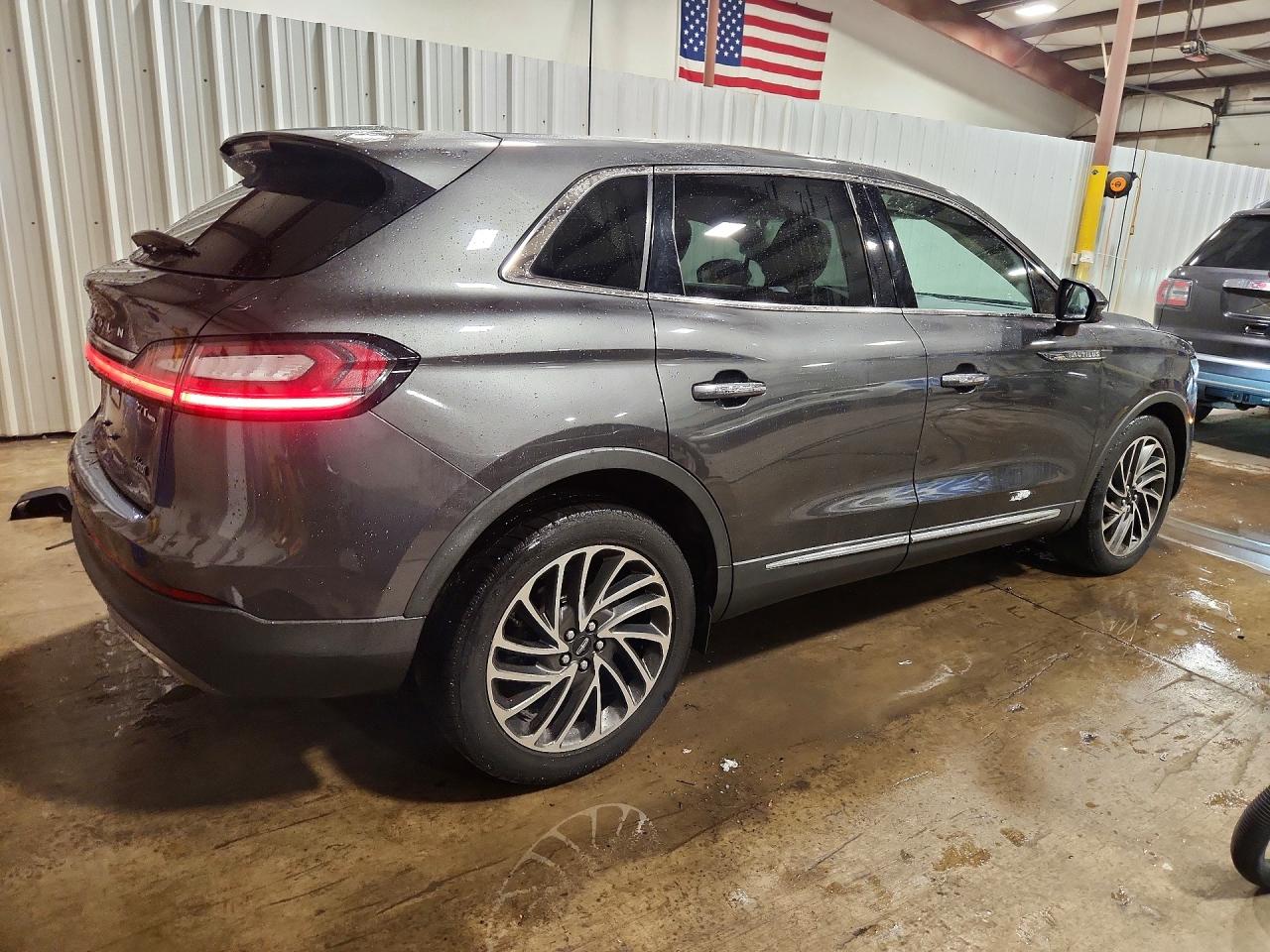 2020 LINCOLN NAUTILUS
